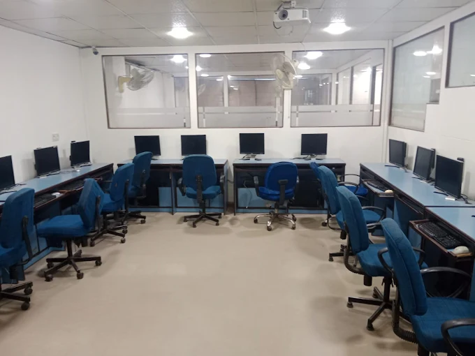 Alpha College Lahore State of the art computer labs